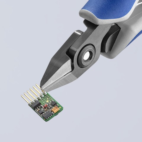 7932125-00-F-A-02.jpg